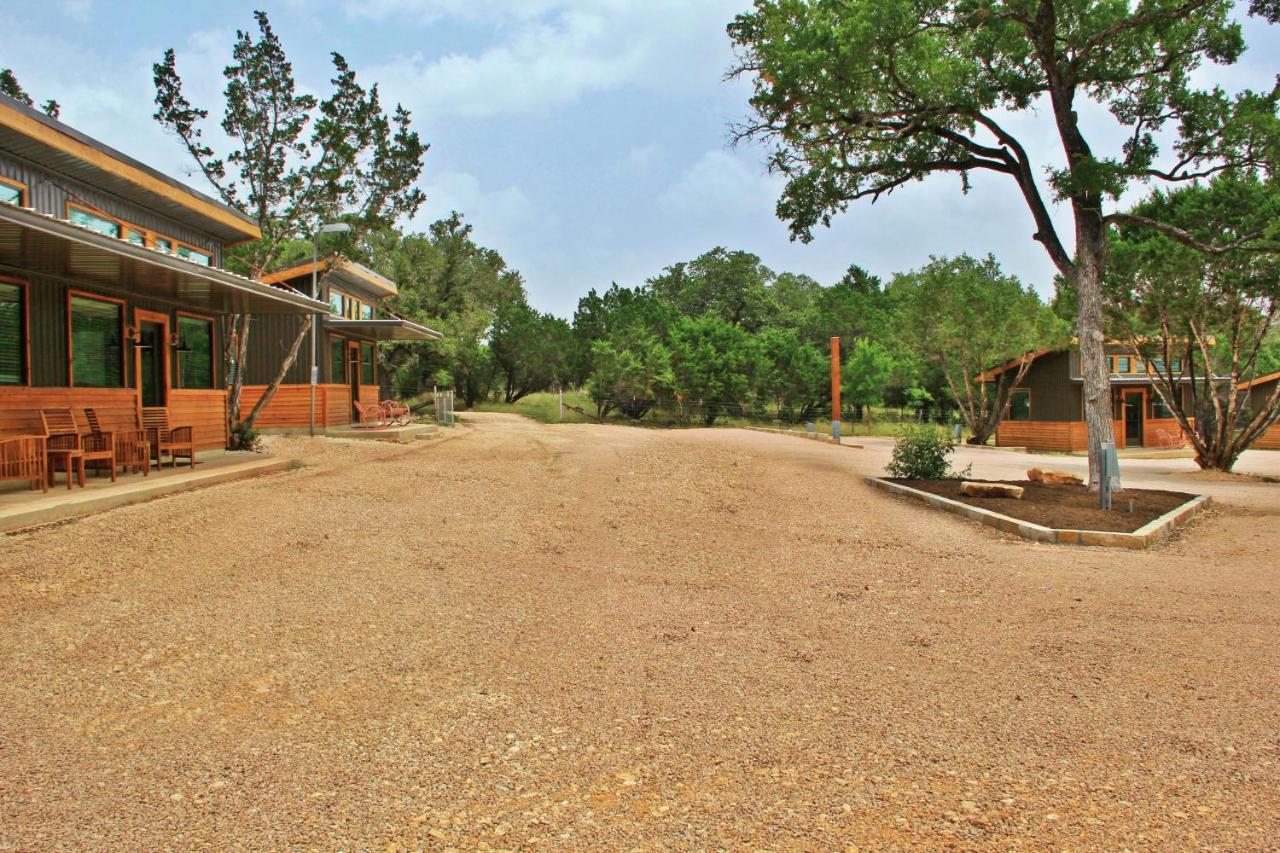 Green Acres Cottages - Dripping Springs Suite Wimberley Zewnętrze zdjęcie